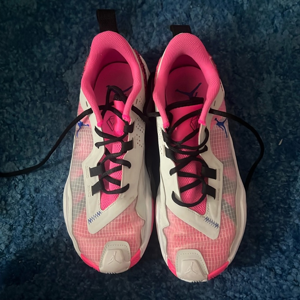 “Pink Blast” jordan 1 basketball shoes